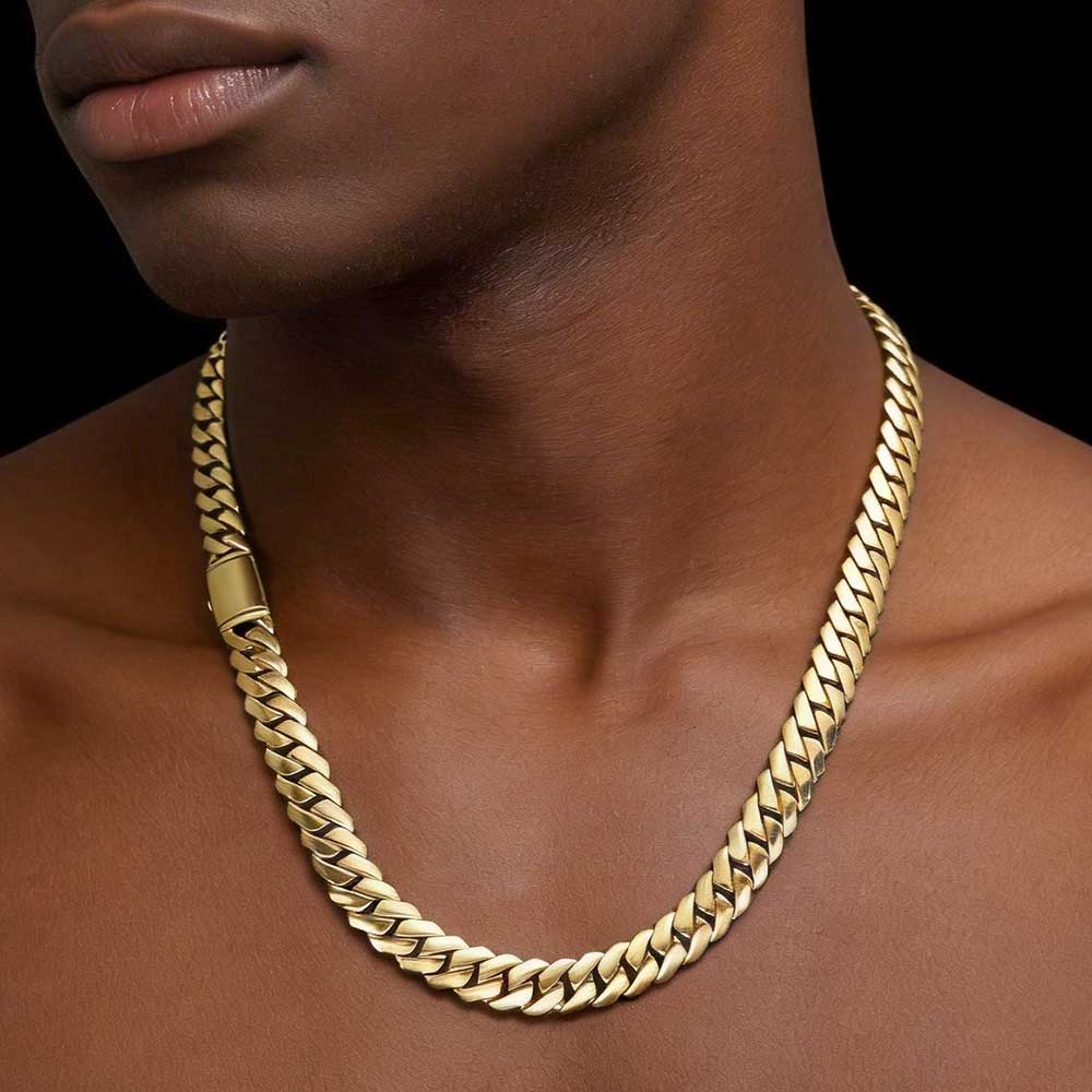 سلاسل موناكو عالية اللمعان من  - مراجعة Cuban Link Chain 12Mm وسعره