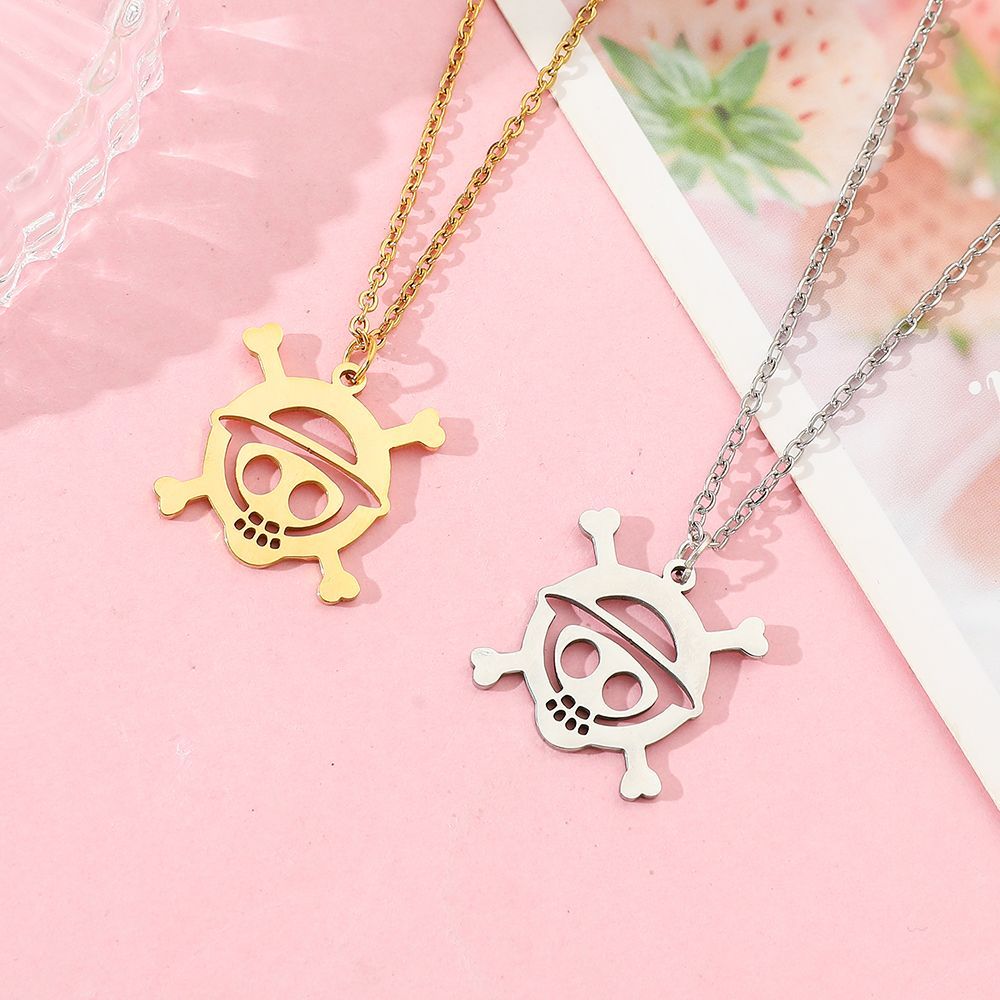 قلادة بتصميم جمجمة أنمي مجوفة  - مراجعة Anime Pendant Necklace وسعره