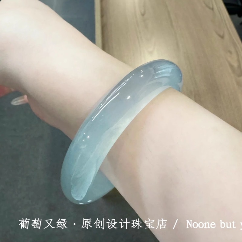 سوار عالي الجودة من العقيق الأ - مراجعة Bracelets وسعره