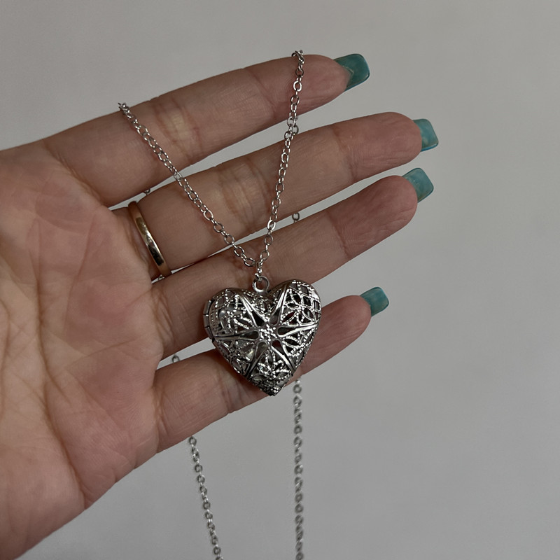 القلب إطار الصورة قلادة قلادة  - مراجعة Heart Locket Necklace Photo وسعره