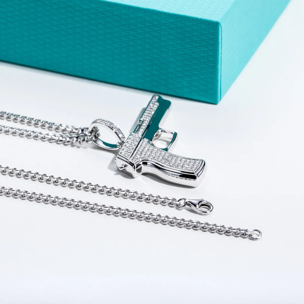 قلادة FCGJHW بحجر المويسانيت ع - مراجعة 925 Sterling Silver Chain Necklace Men وسعره